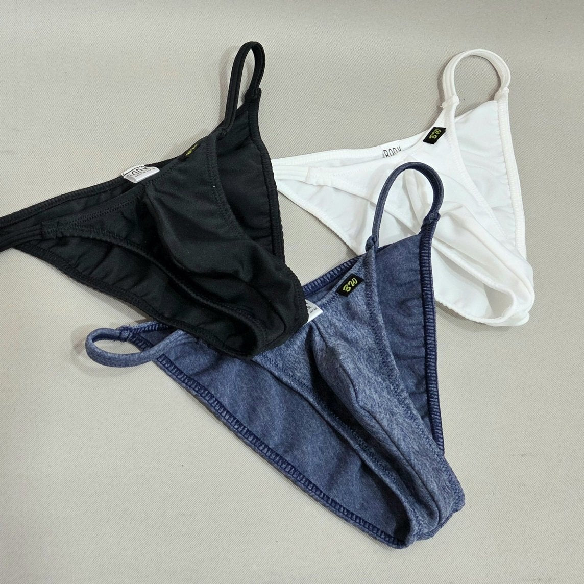 bwnsw603h ストリングハーフバックスイムショーツ BODYWEAR