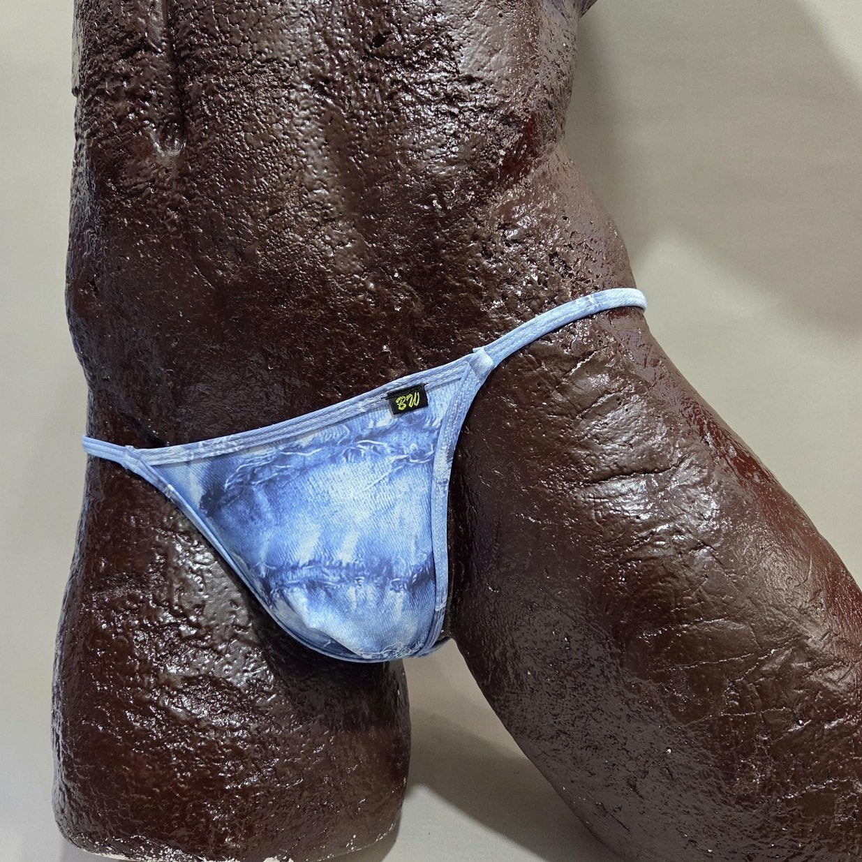 bwn637g   トライアングルバック Gストリング　 BODYWEAR