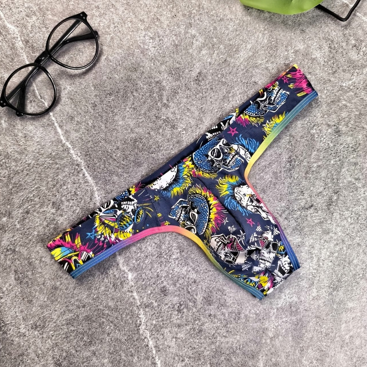 ipaxsw1091t 	Ｔバックスウィム   MADE IN CHINA